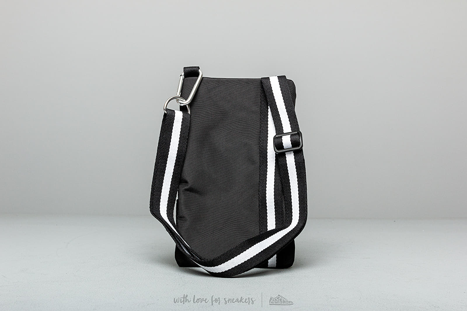 Marsupi Nike Sport Waistpack Black/ Summit White/ Summit White