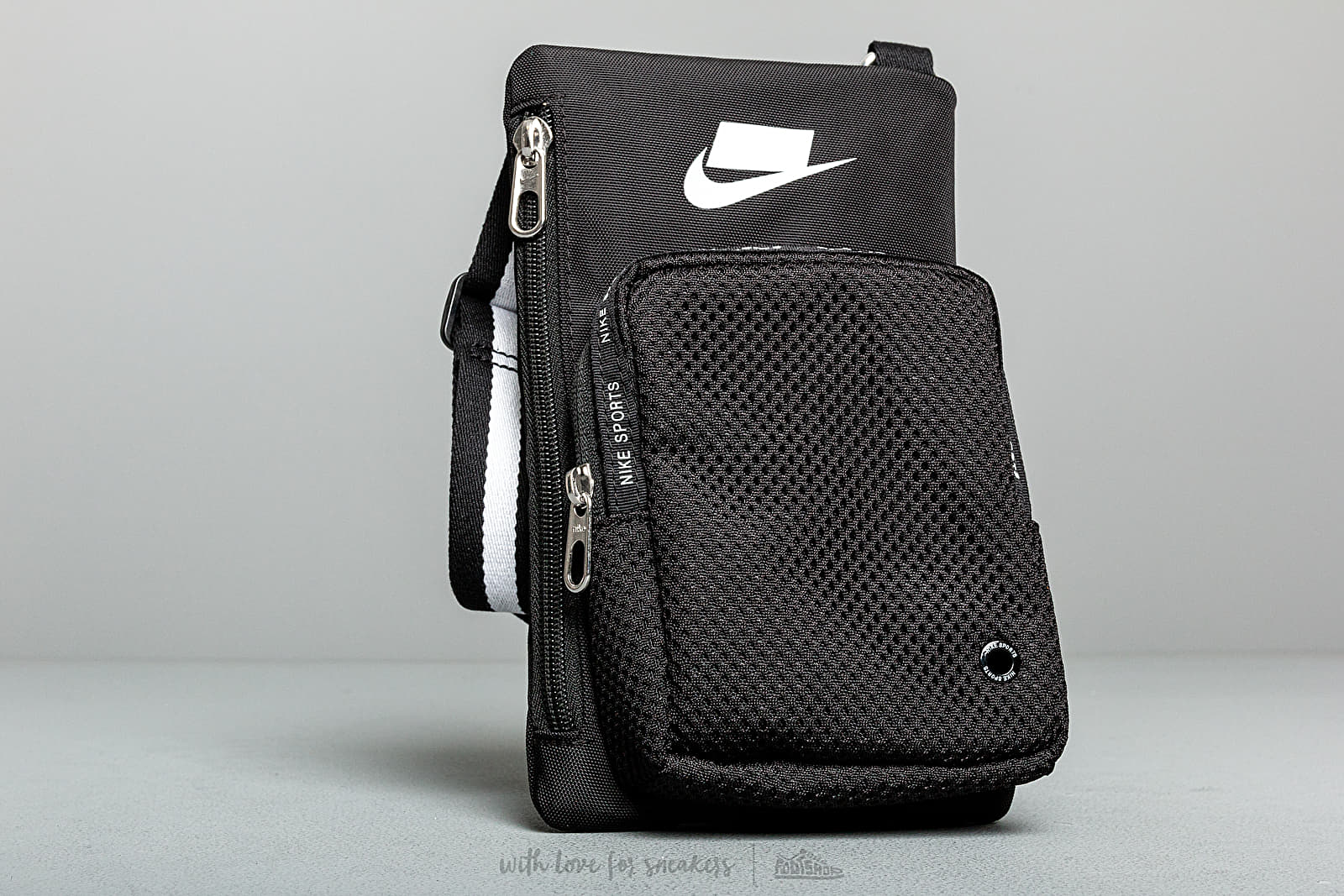 Marsupi Nike Sport Waistpack Black/ Summit White/ Summit White