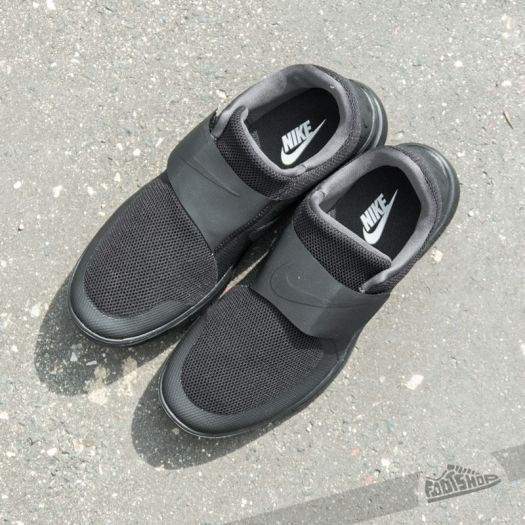 nike velcro mens shoes