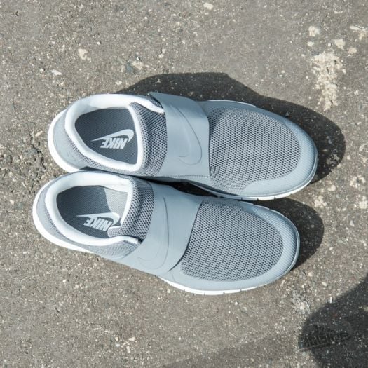 Nike free shop Socfly Dames Grijs