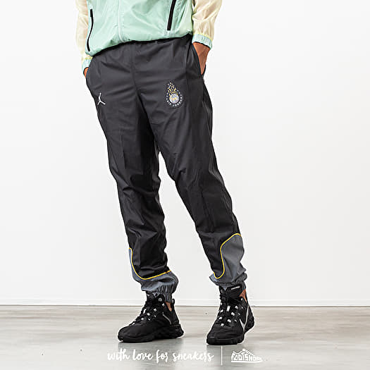 Jordan legacy pants 2025