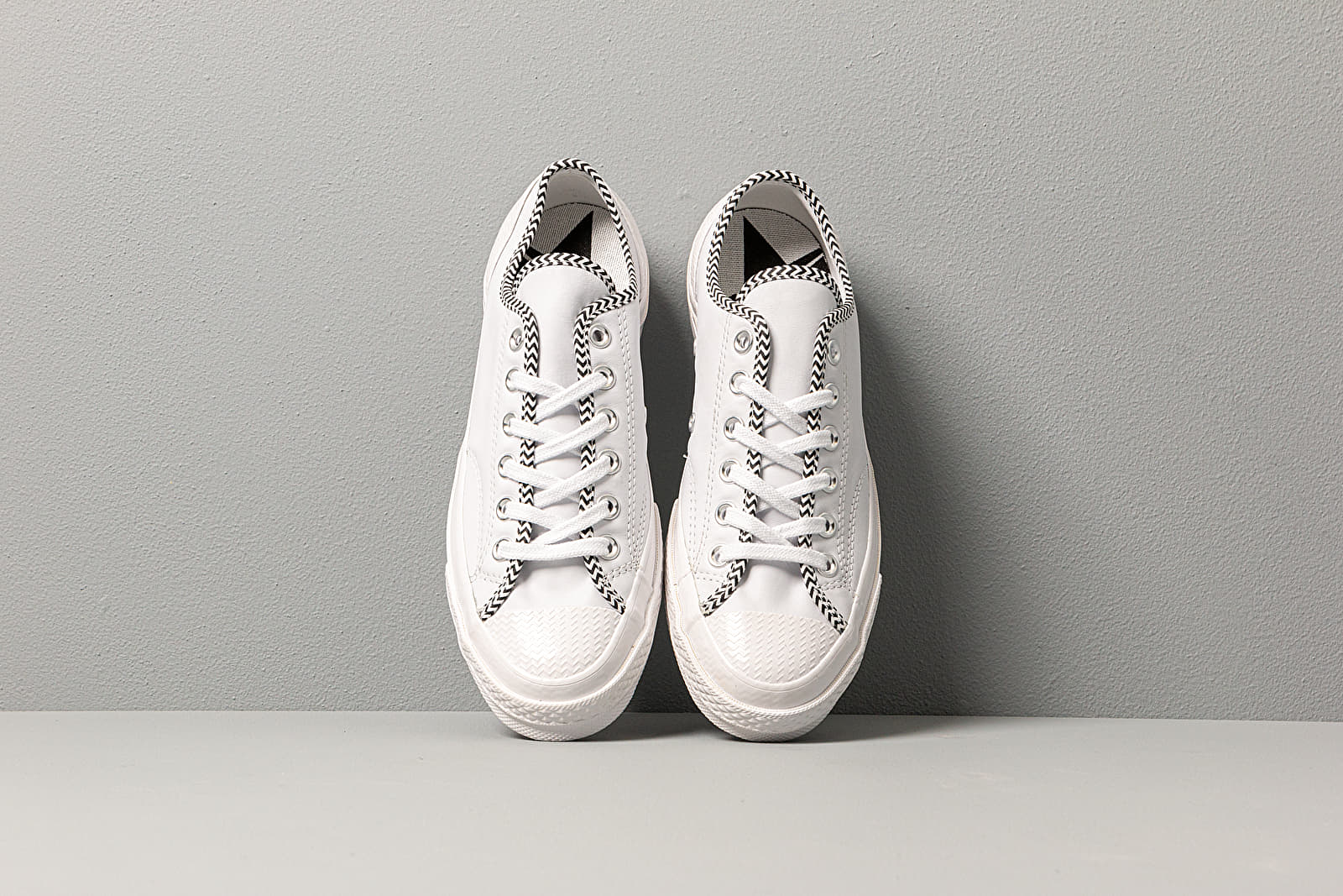 Women s shoes Converse Chuck 70 Mission V White Black White