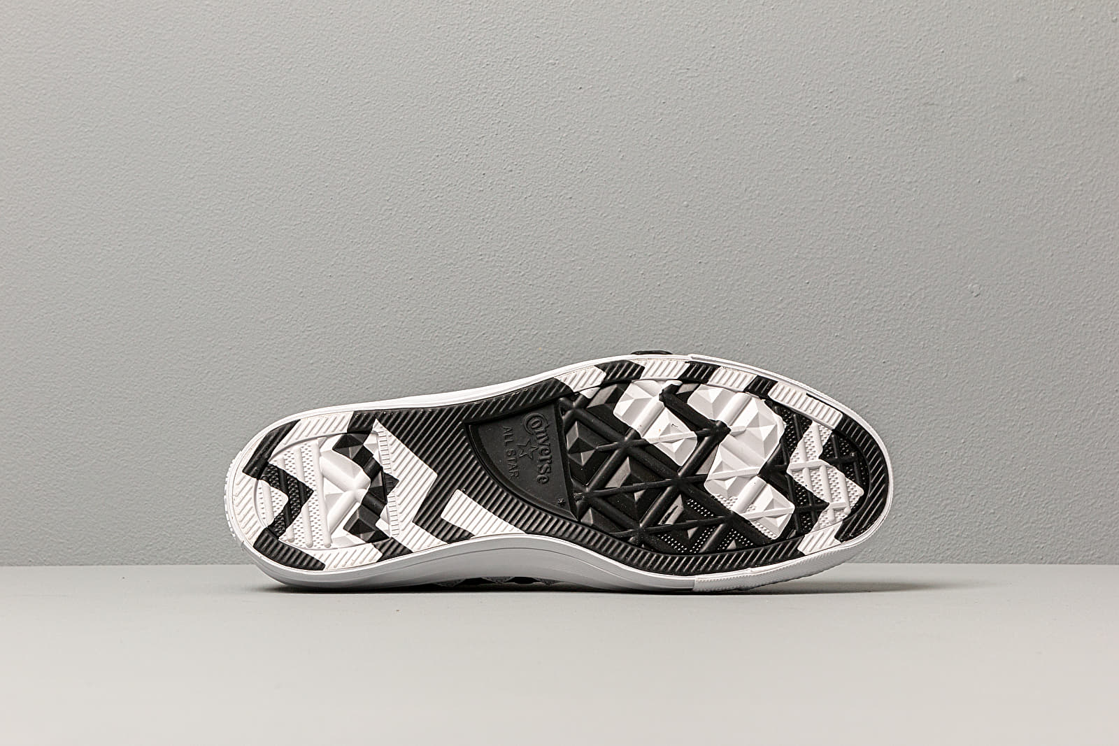 Дамски кецове и обувки Converse Chuck Taylor All Star Mission-V Black/ White/ White