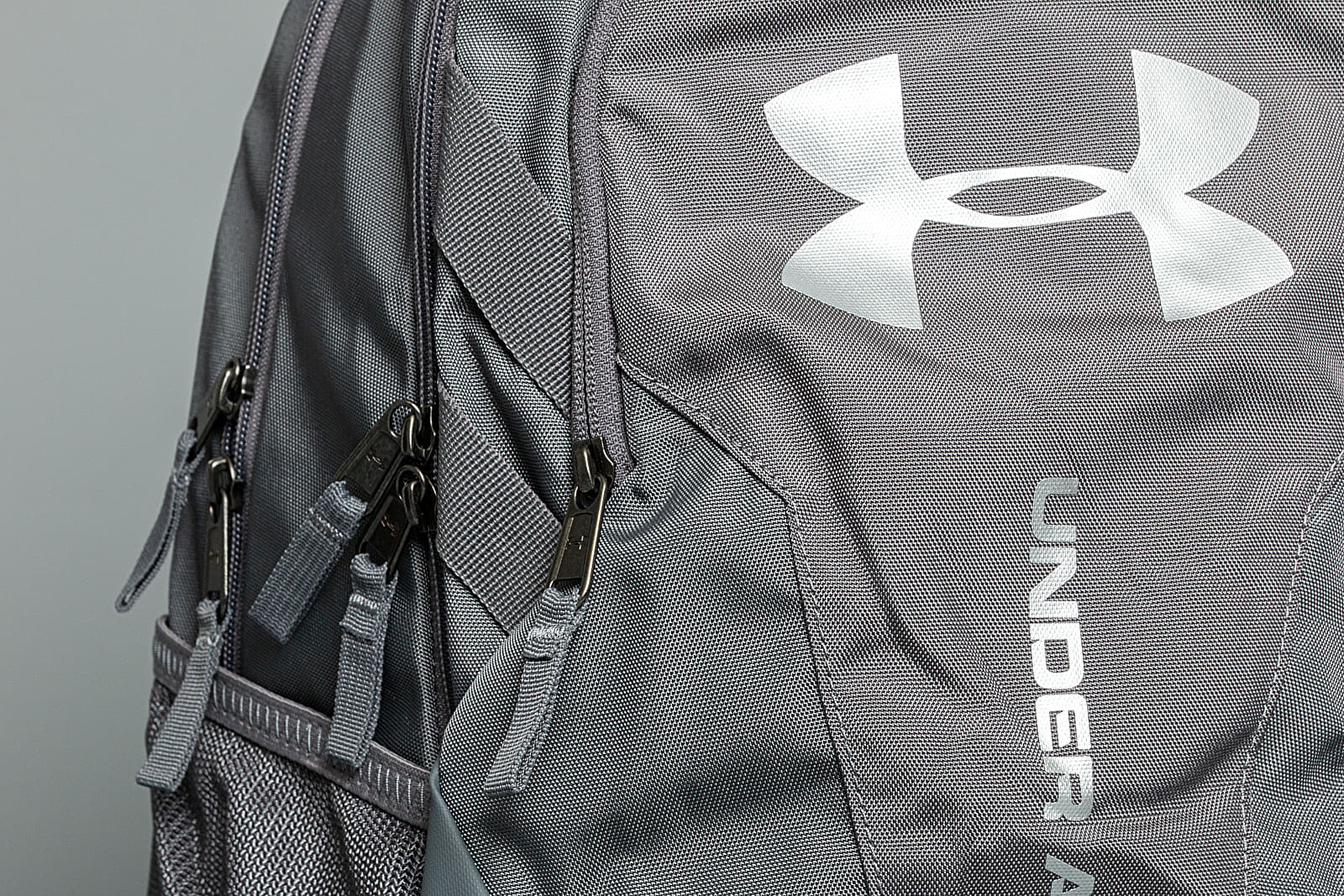 Under armour hustle 3.0 backpack grey store