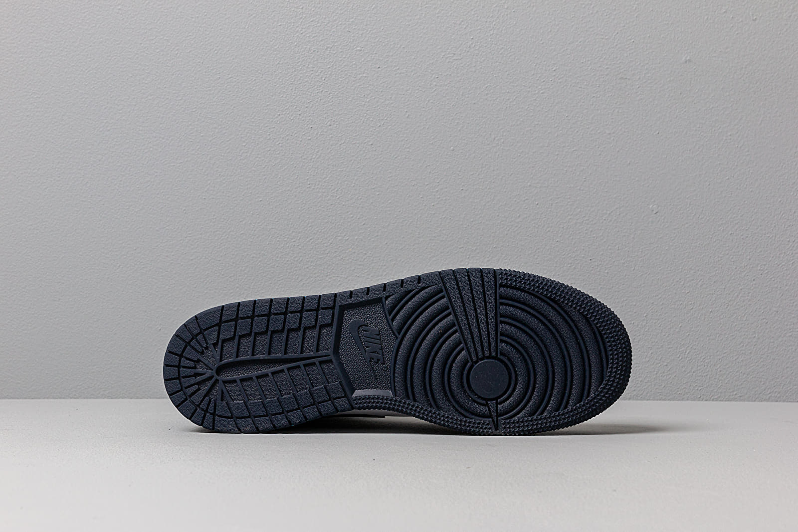 Dámské tenisky a boty Air Jordan 1 Mid (GS) White/ Metallic Gold-Obsidian