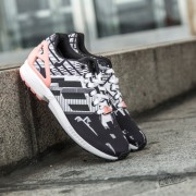 Men s shoes adidas ZX Flux Ftwr White Core Black Light Flash Footshop