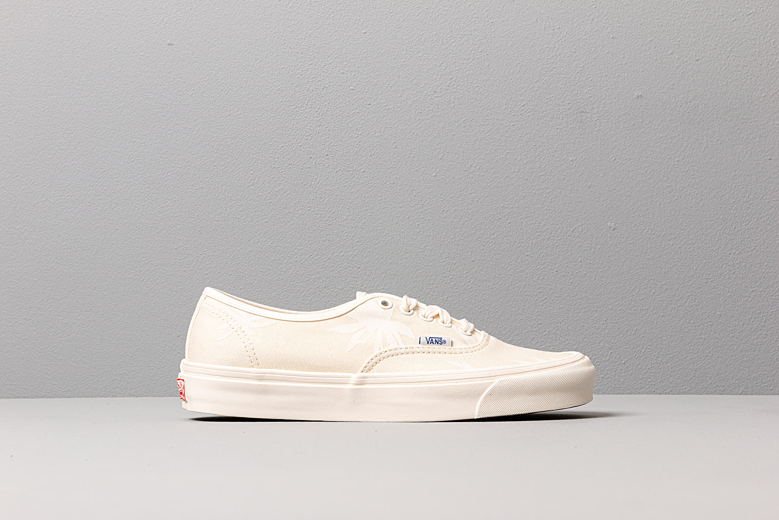 Men s shoes Vans Vault OG Authentic LX Canvas Island Leaf Beige Footshop
