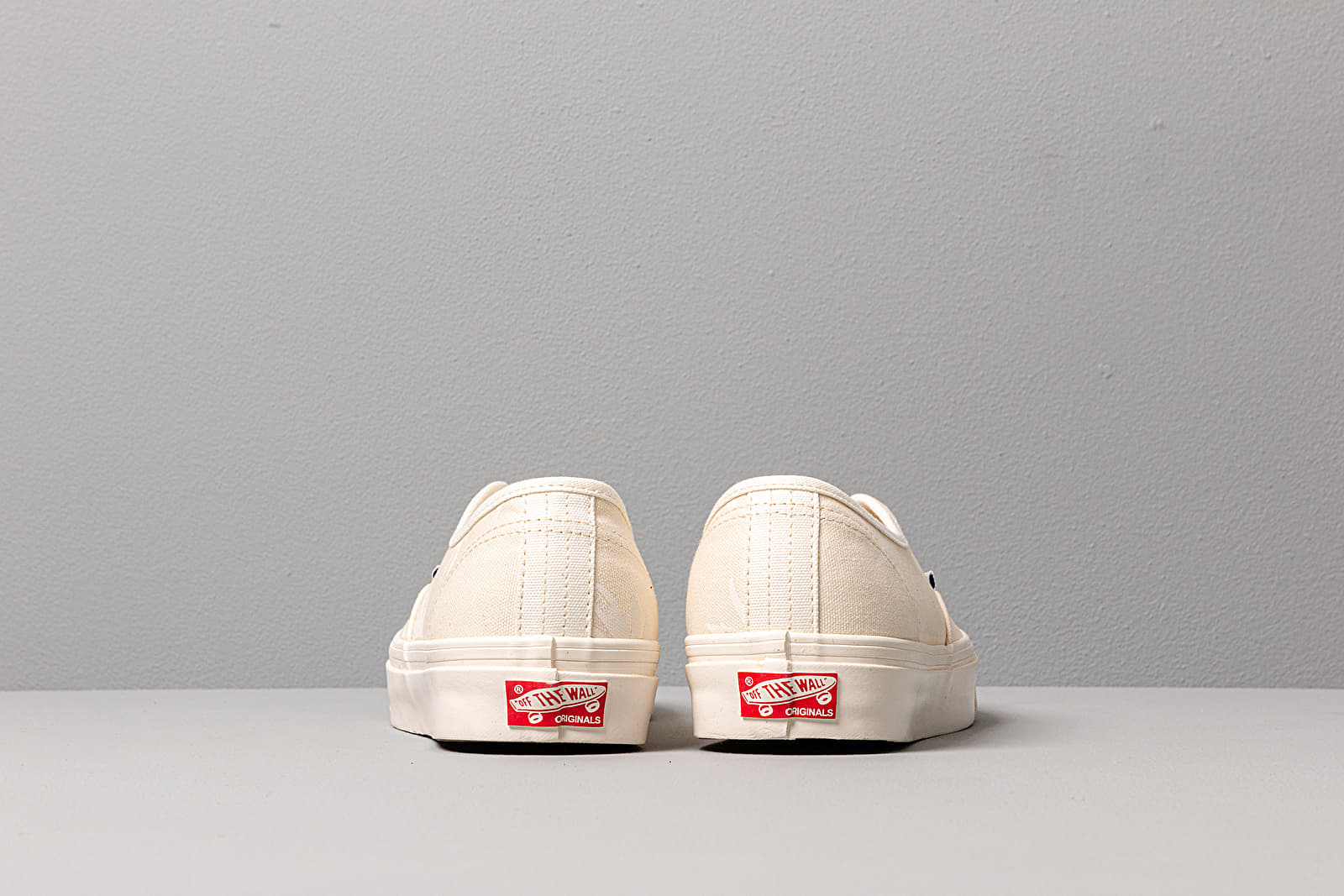 Chaussures et baskets homme Vans Vault OG Authentic LX (Canvas/ Island Leaf) Beige