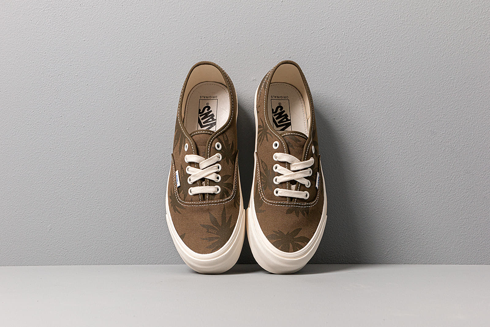 Scarpe uomo Vans OG Authentic LX (Canvas/ Island Leaf) Brown