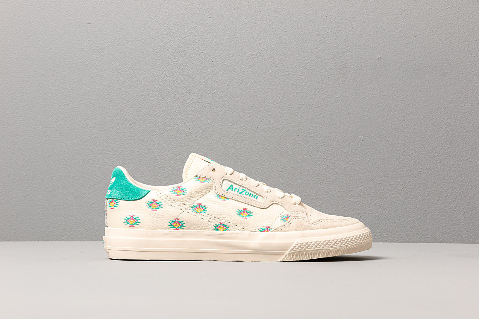 Pánské tenisky a boty adidas x Arizona Tea Continental Vulc Core White/ Core White/ Suplier Color