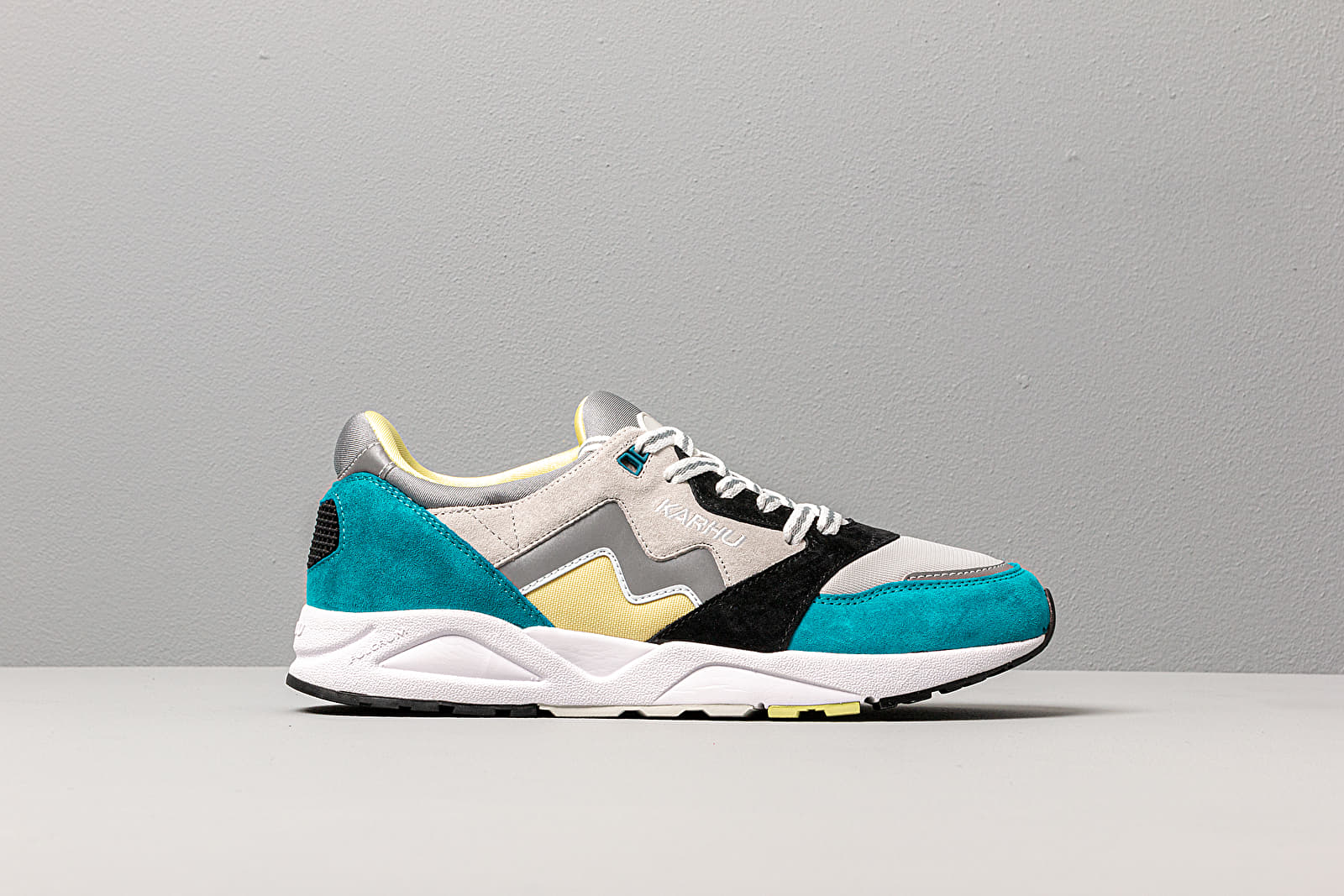 Мъжки кецове и обувки Karhu Aria Lake Blue/ Lemonade