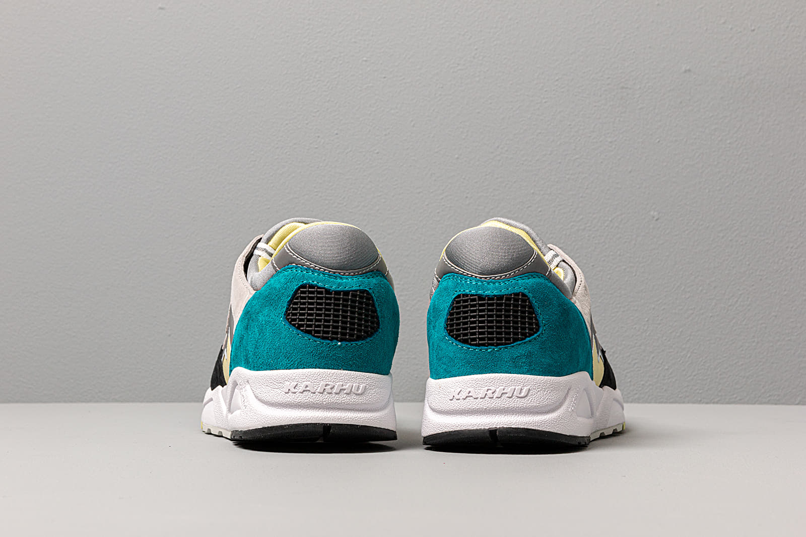 Мъжки кецове и обувки Karhu Aria Lake Blue/ Lemonade