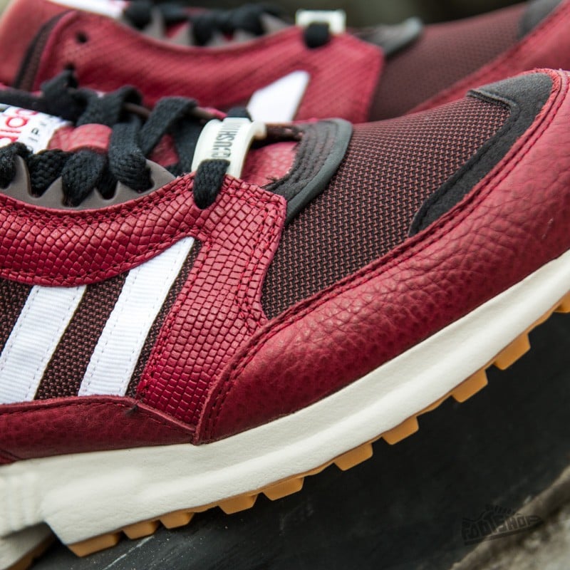 Scarpe uomo adidas Equipment Running Cushion Collegiate Burgundy/ Ftwr White/ Night Red