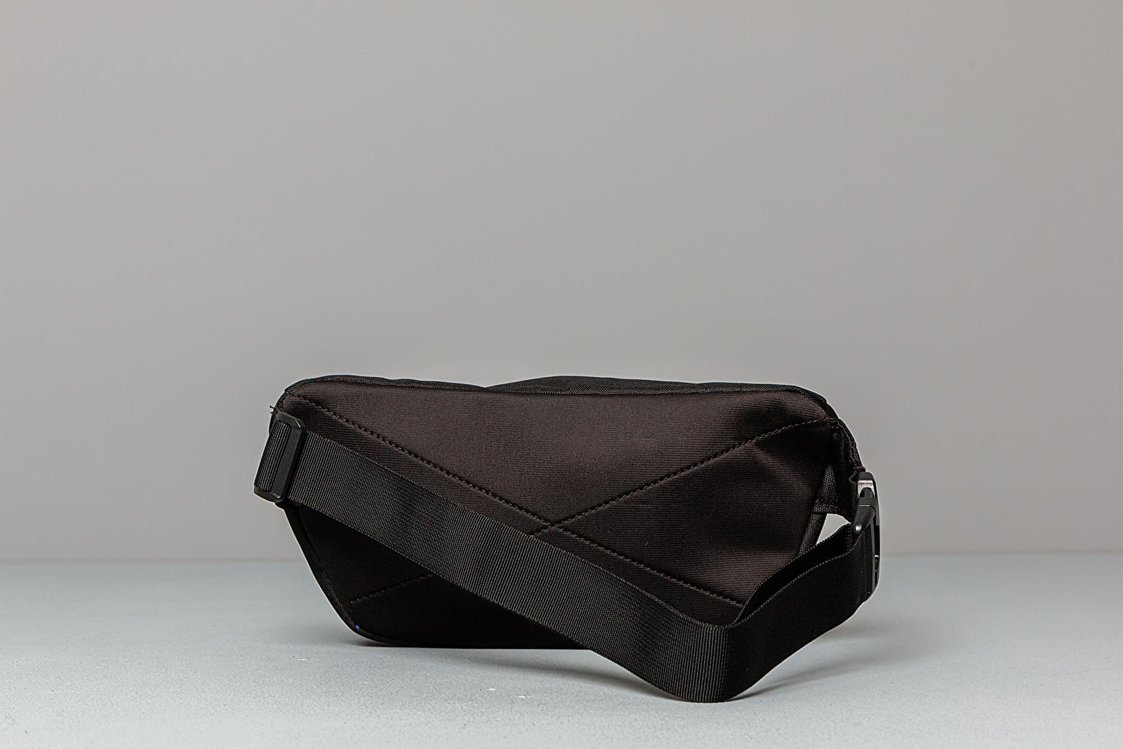 Genți de șold Under Armour Waist Bag Black