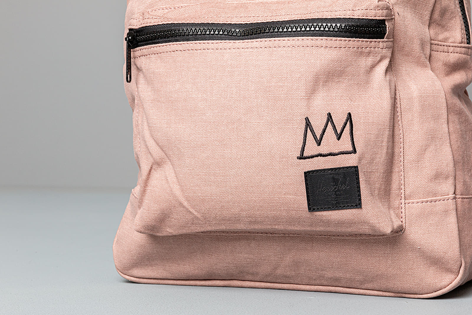 Batohy Herschel Supply Co. x Jean-Michel Basquiat Daypack Ash Rose