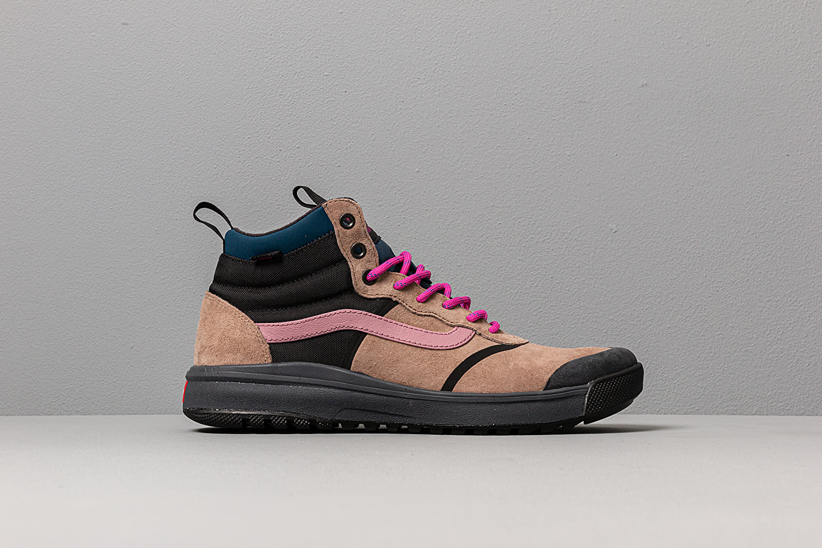 Мъжки кецове и обувки Vans UltraRange HI DL (MTE) Portabell