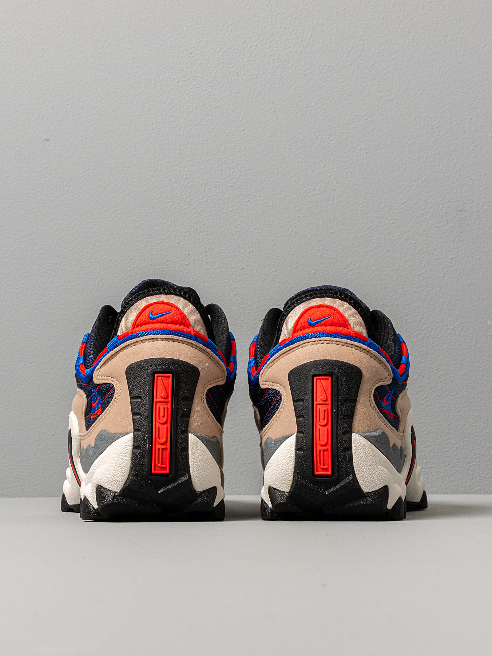 Nike air hotsell skarn sand blue