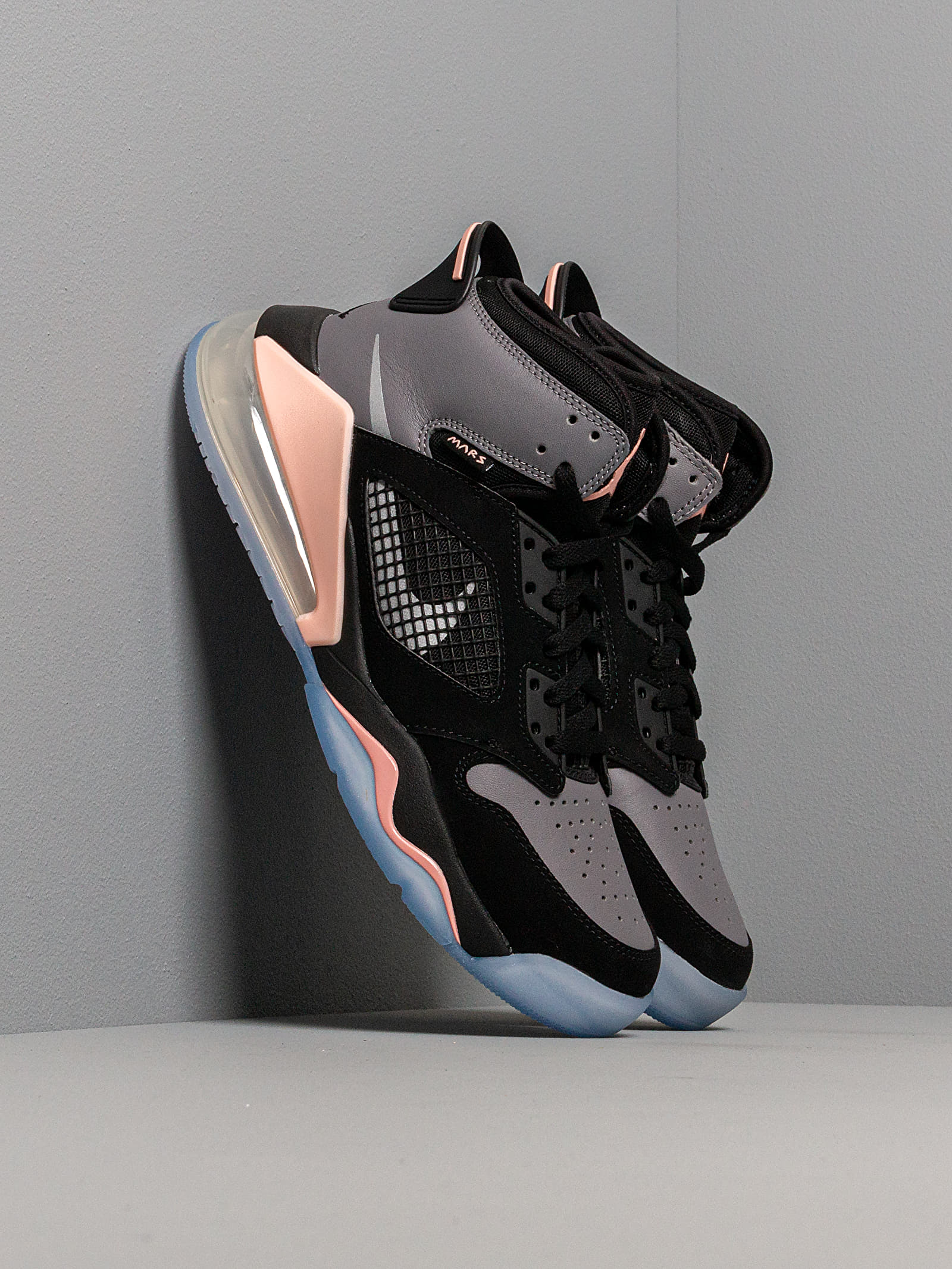 Men s shoes Jordan Mars 270 Black Reflect Silver Gunsmoke Footshop