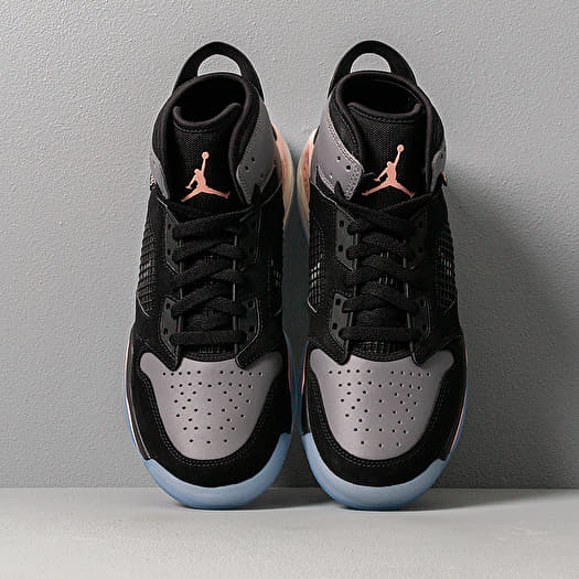 Jordan Mars 270