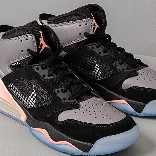 Jordan Mars 270