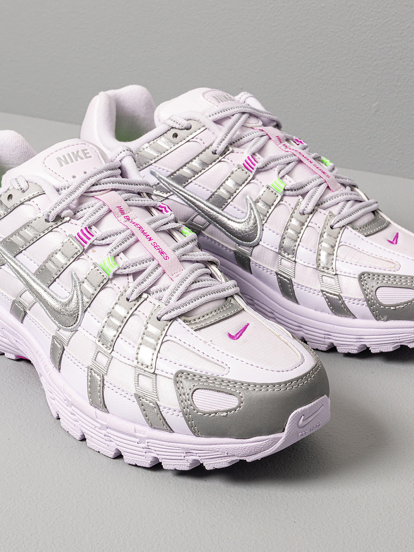 Nike shop p6000 roze