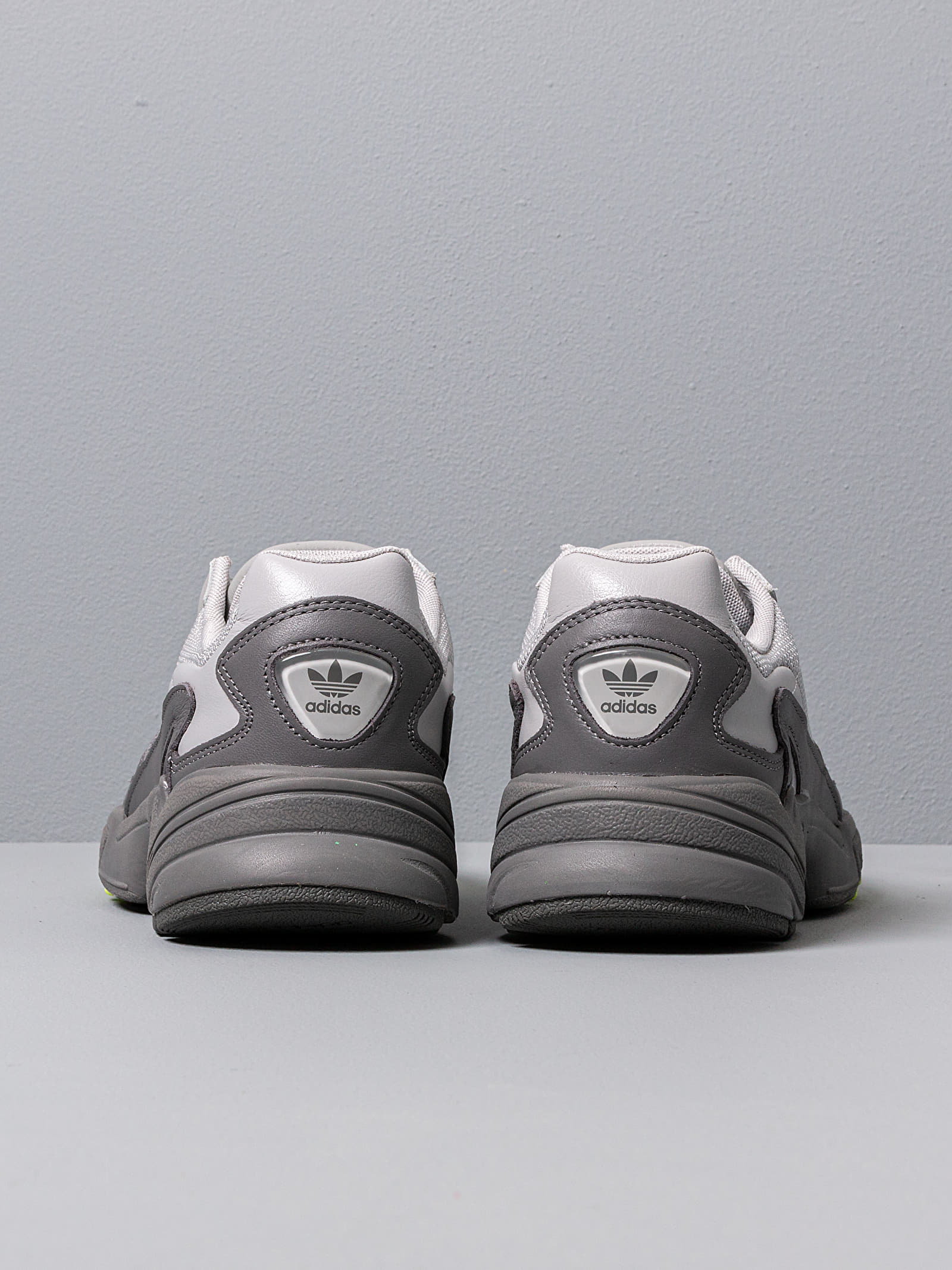 Adidas falcon shop grey four