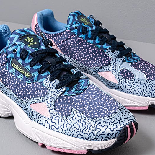 adidas Falcon W
