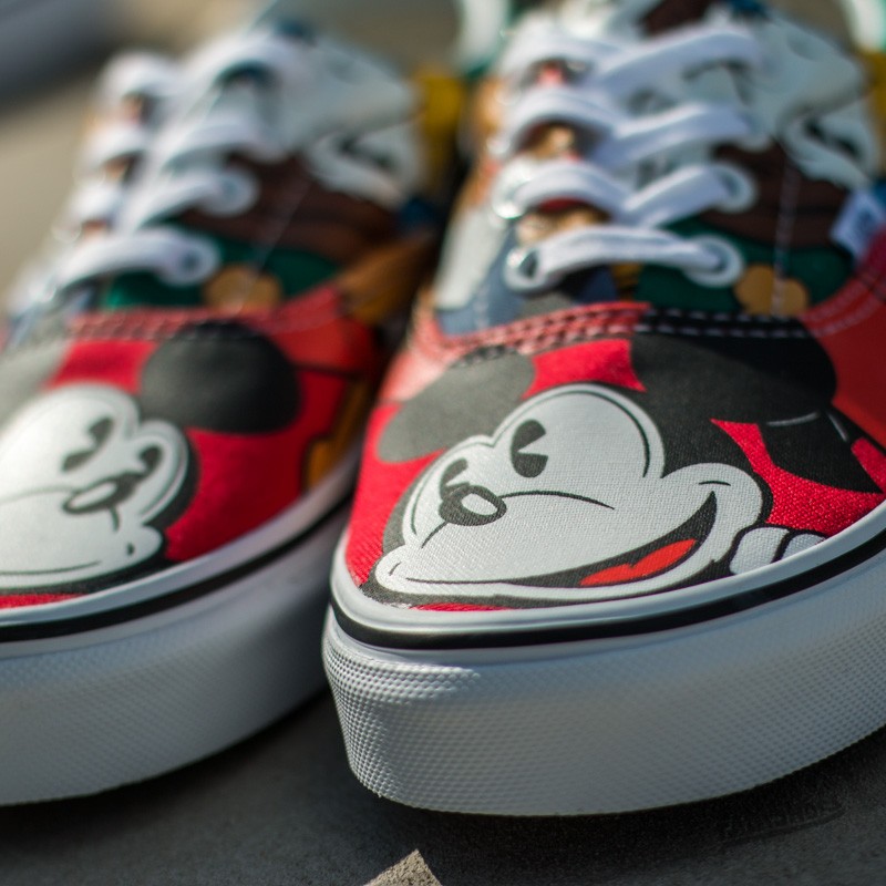 Men s shoes Vans U Era DISNEY Mickey Friends Multicolor Footshop