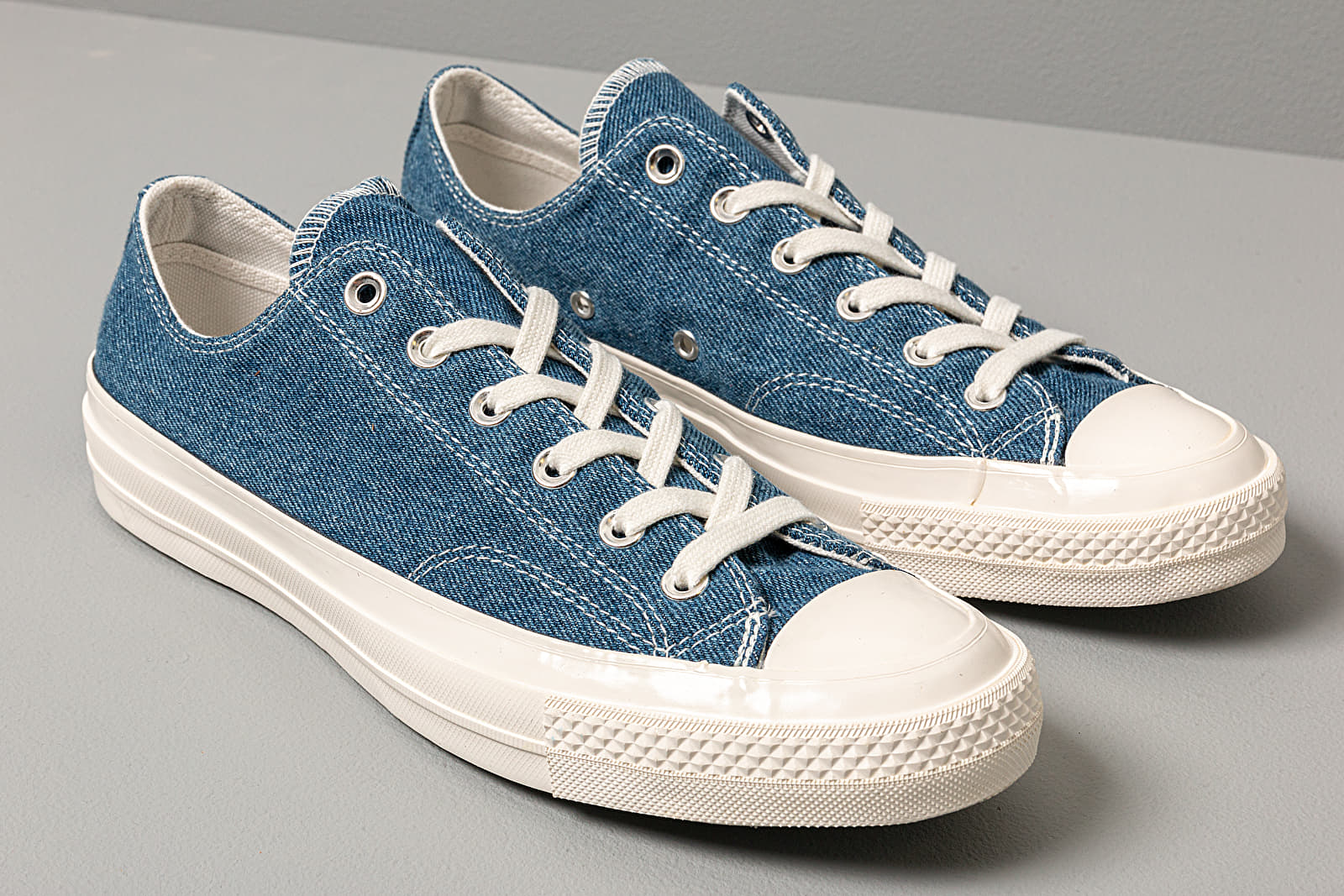 Converse chuck hotsell 70 ox renew