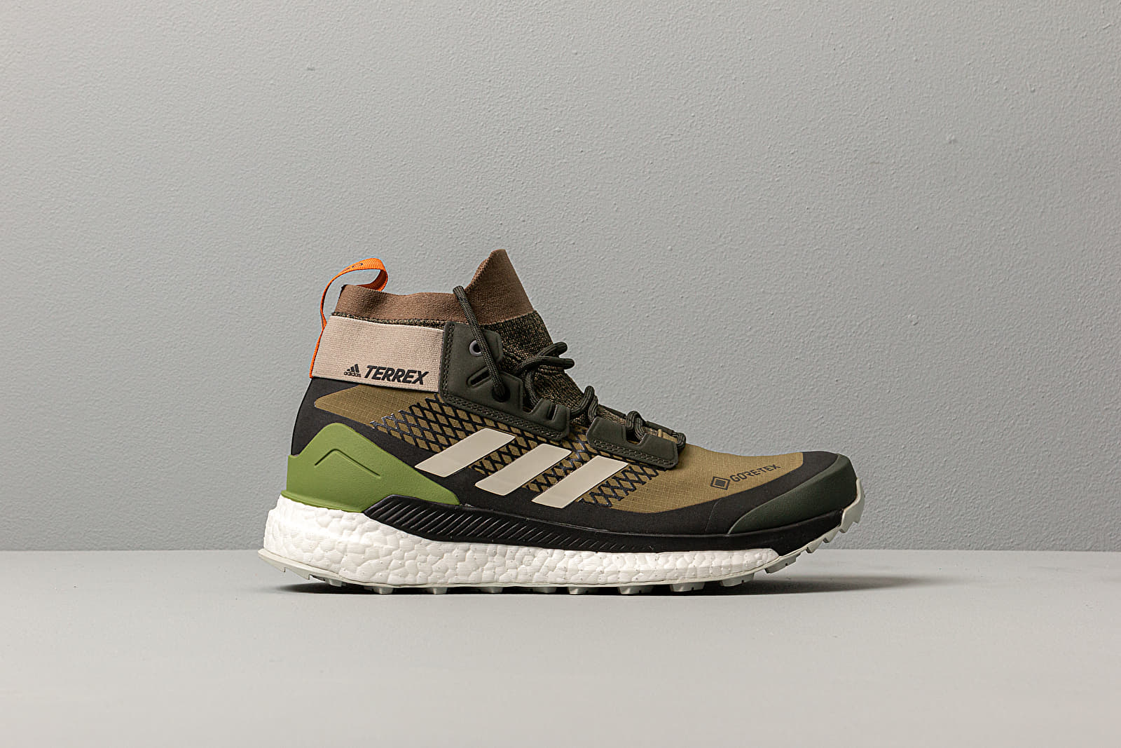 Adidas terrex clearance khaki