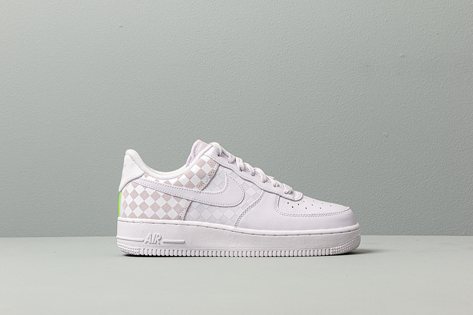 Nike air force 1 low barely grape deals