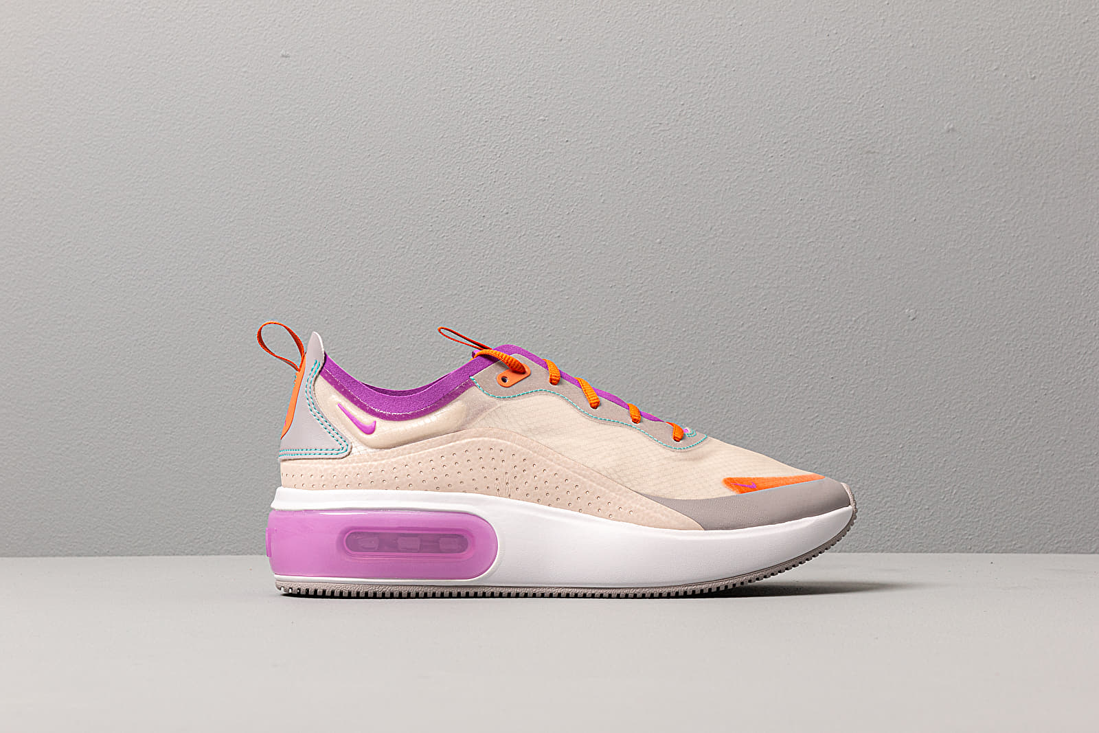 Ženske tenisice Nike W Air Max Dia SE Lt Orewood Brown/ Hyper Violet-Starfish