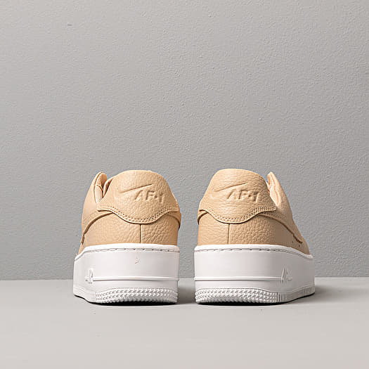Women nike air force 1 sage top