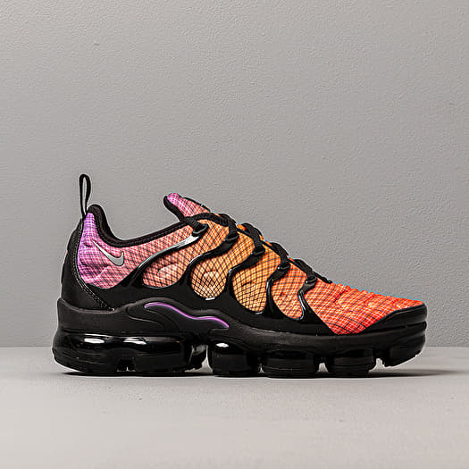 Bright vapormax hotsell