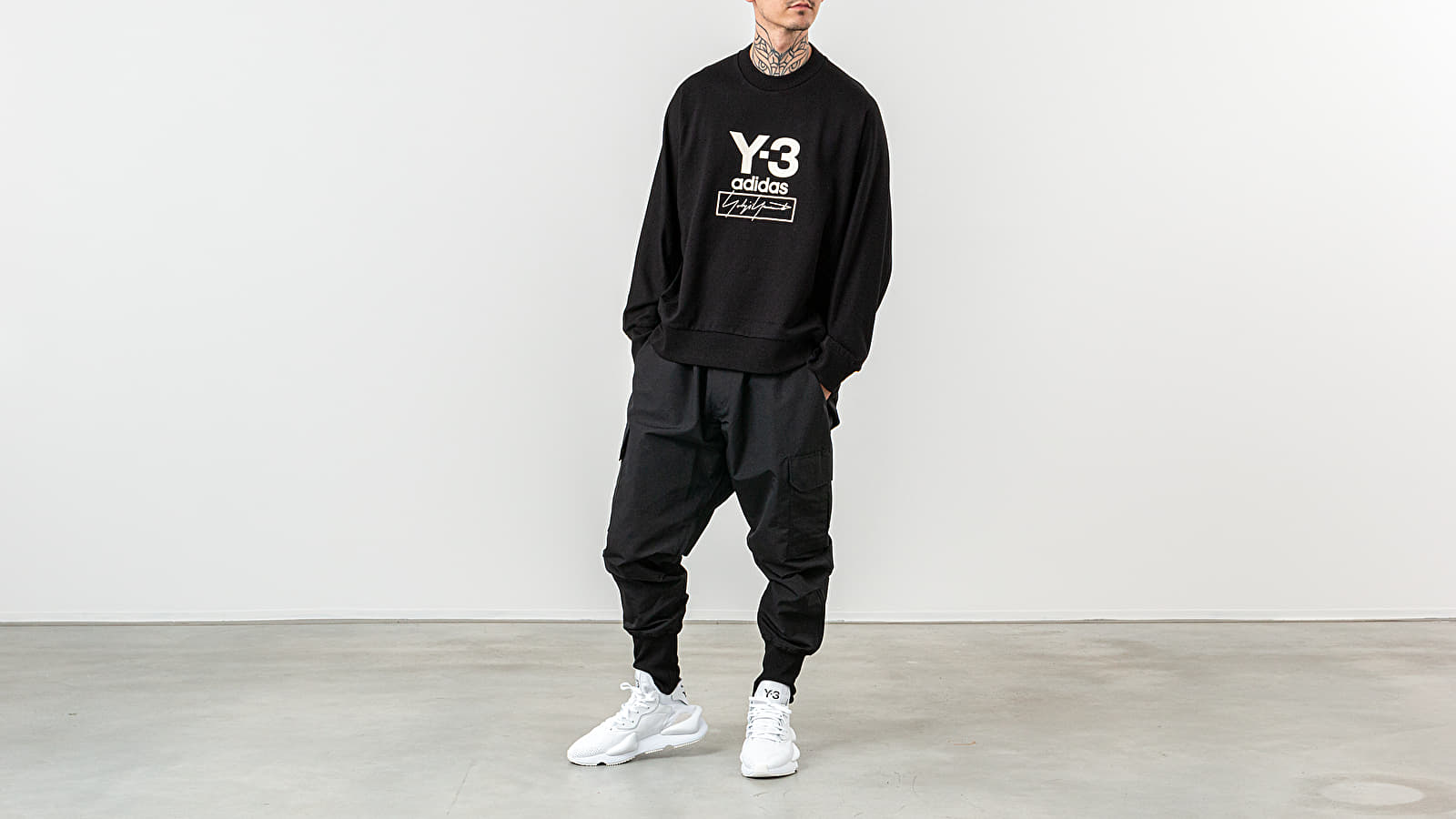 Hoodies and sweatshirts  Y-3 Stacked Logo Crewneck Black