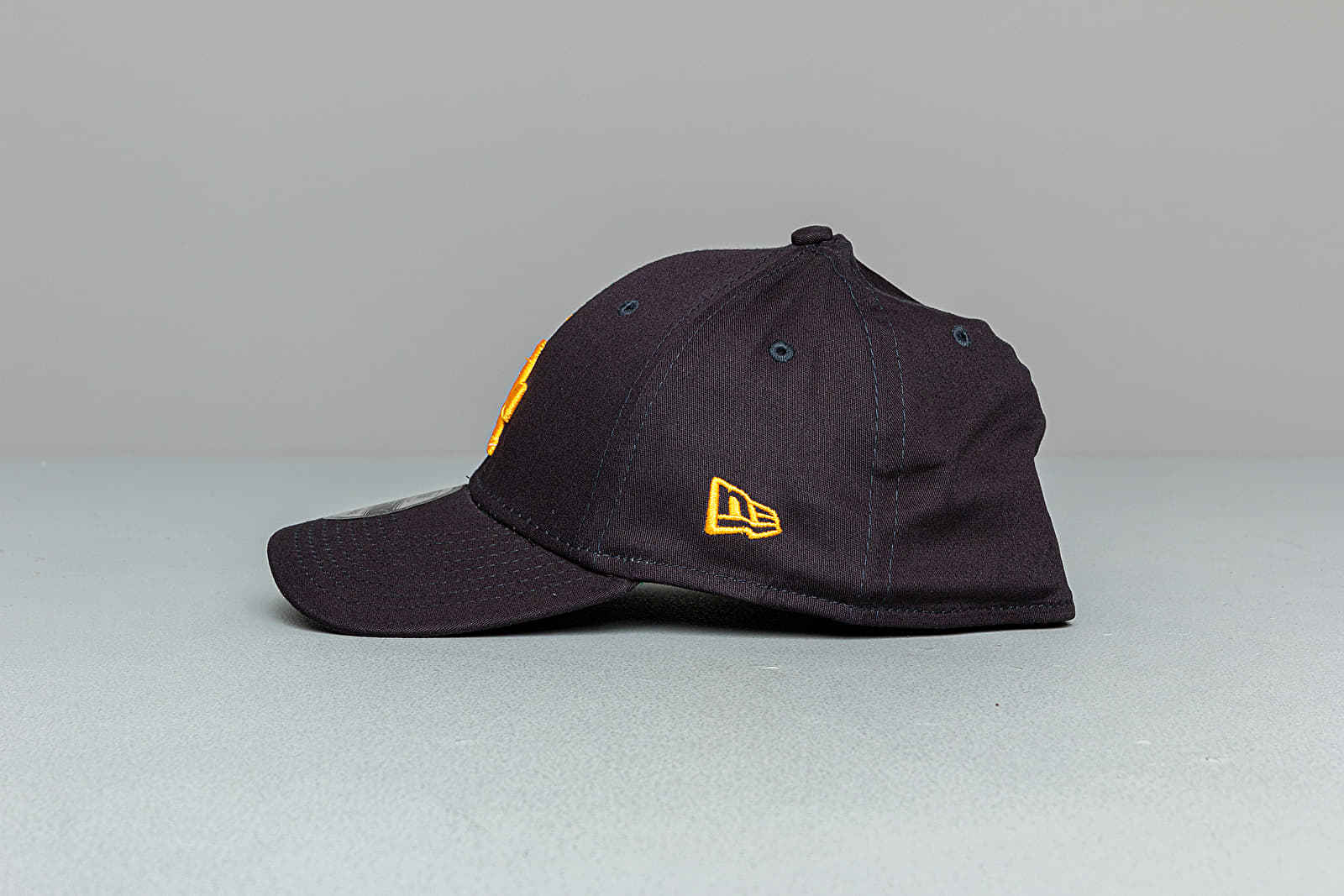 Šiltovky New Era 39Thirty MLB Essential Los Angeles Dodgers Cap Navy