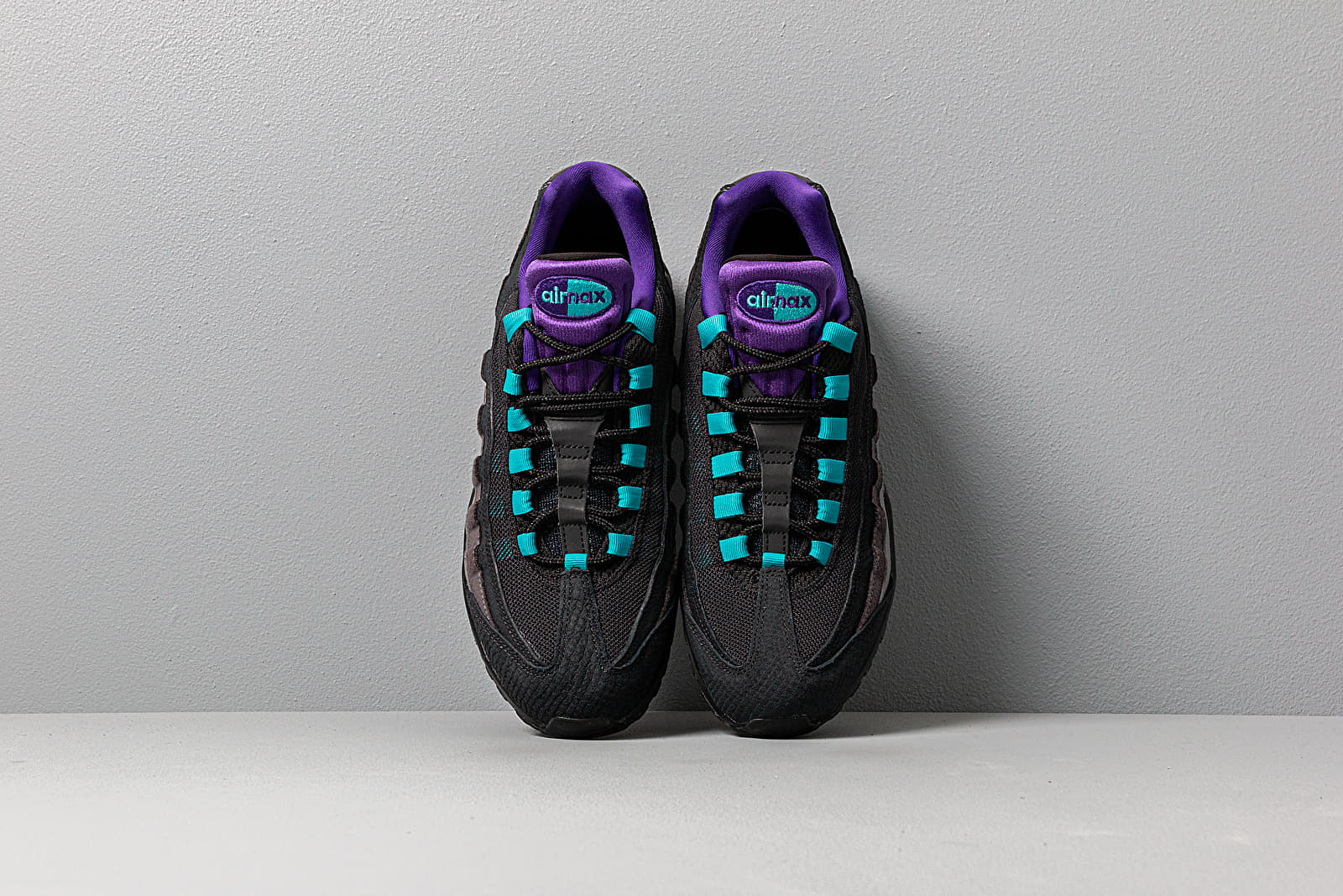 Air max sales purple and turquoise