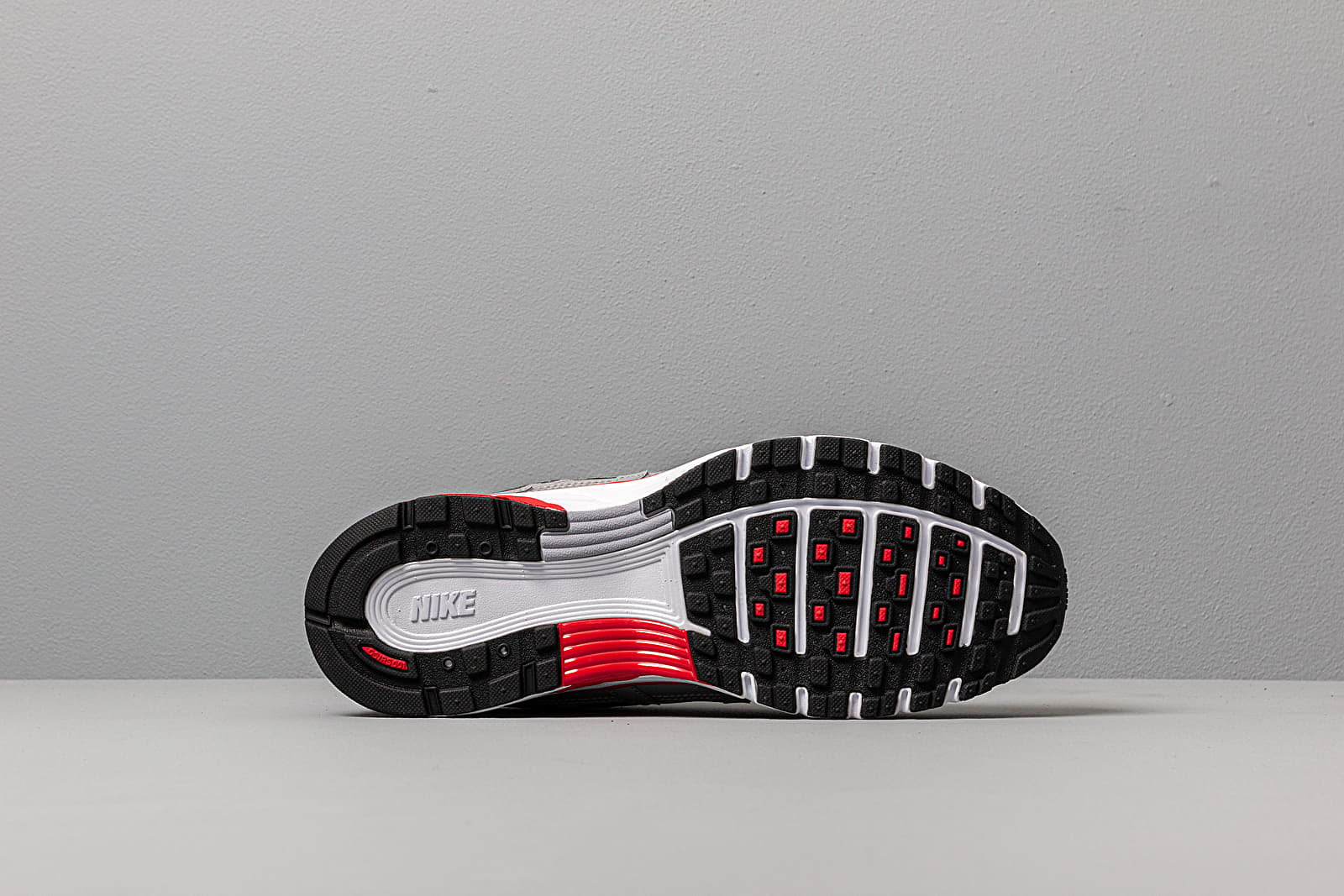 Zapatillas Hombre Nike P-6000 Flt Silver/ Flt Silver-University Red