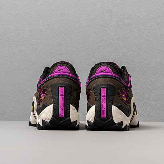 Men s shoes Nike Air Skarn Sequoia Vivid Purple Bright Citron Footshop