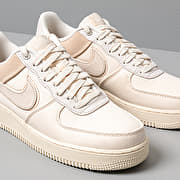 Air force 1 ivory cream top