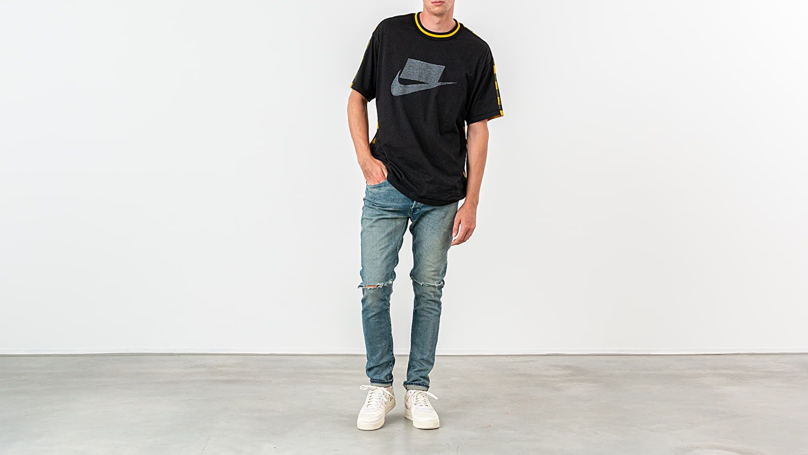Camiseta nike sportswear mesh masculina clearance
