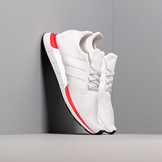 Swift run white online