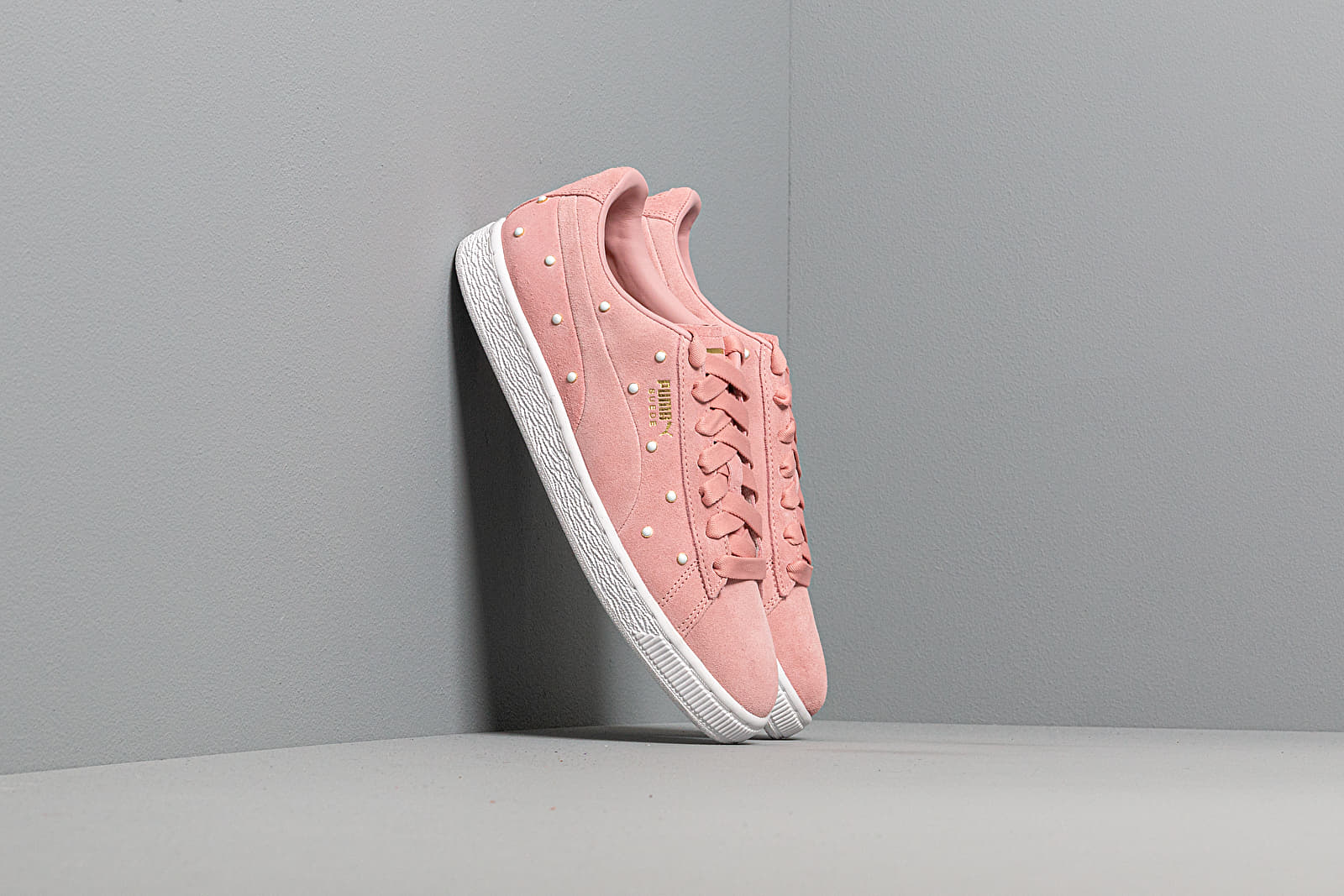Puma rose pale suede sale