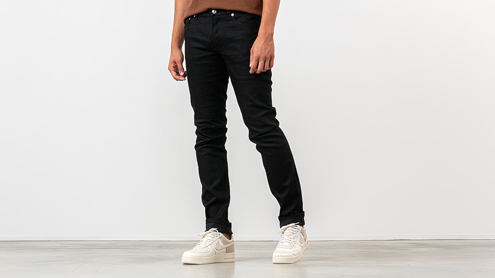 Hlače A.P.C. Petit Standard Jeans Black