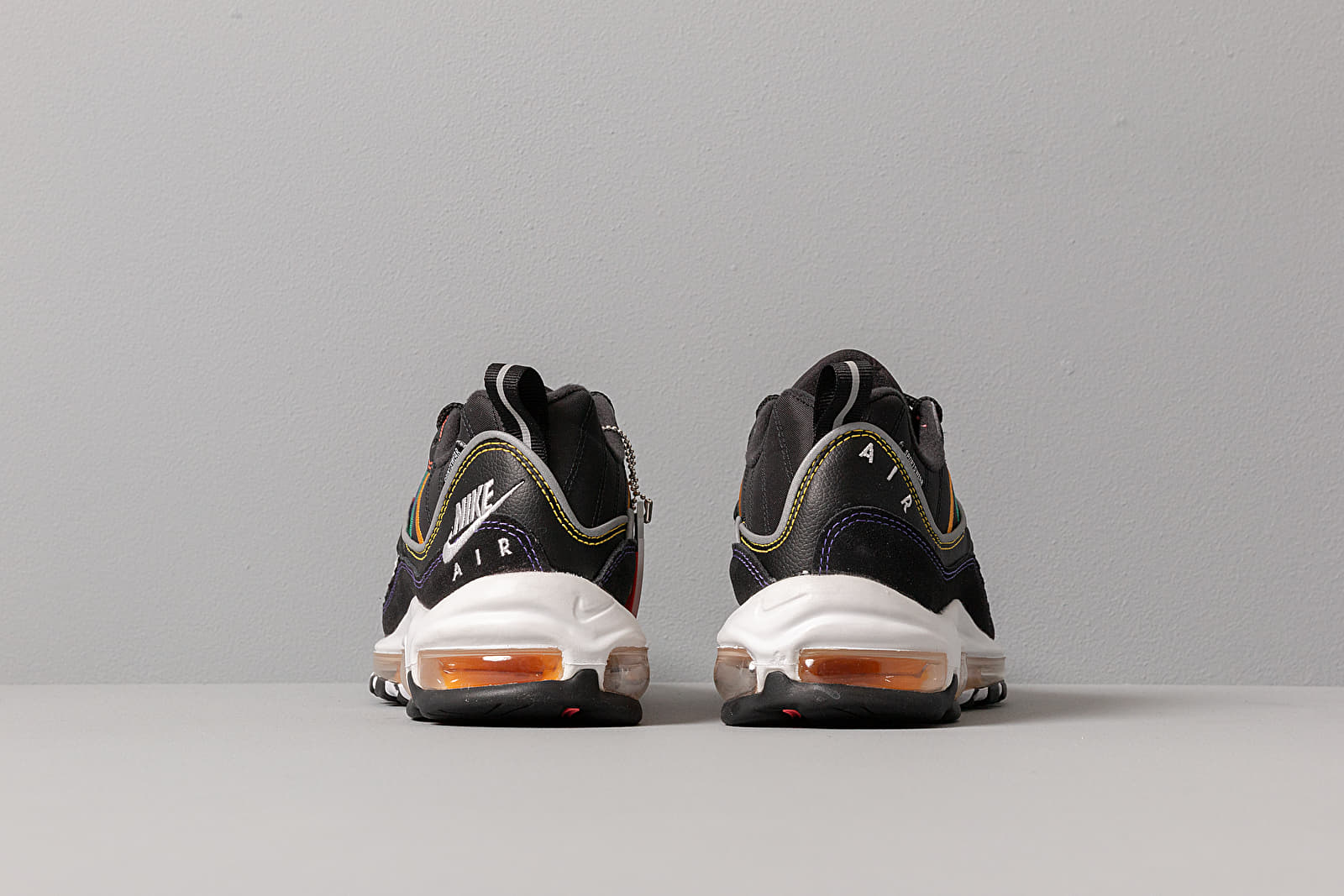 Women s shoes Nike Wmns Air Max 98 Premium Black Flash Crimson