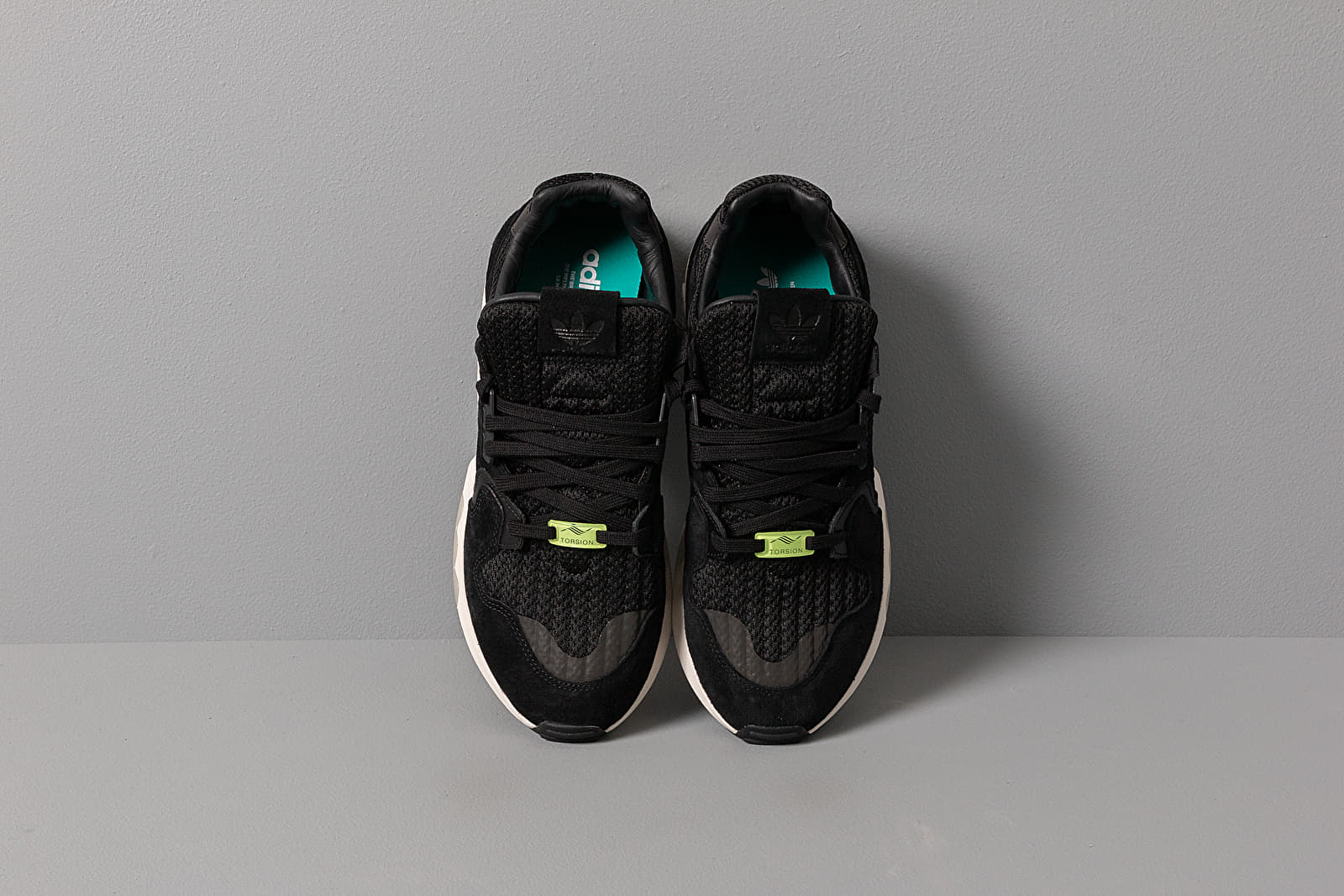 Adidas torsion outlet black mens