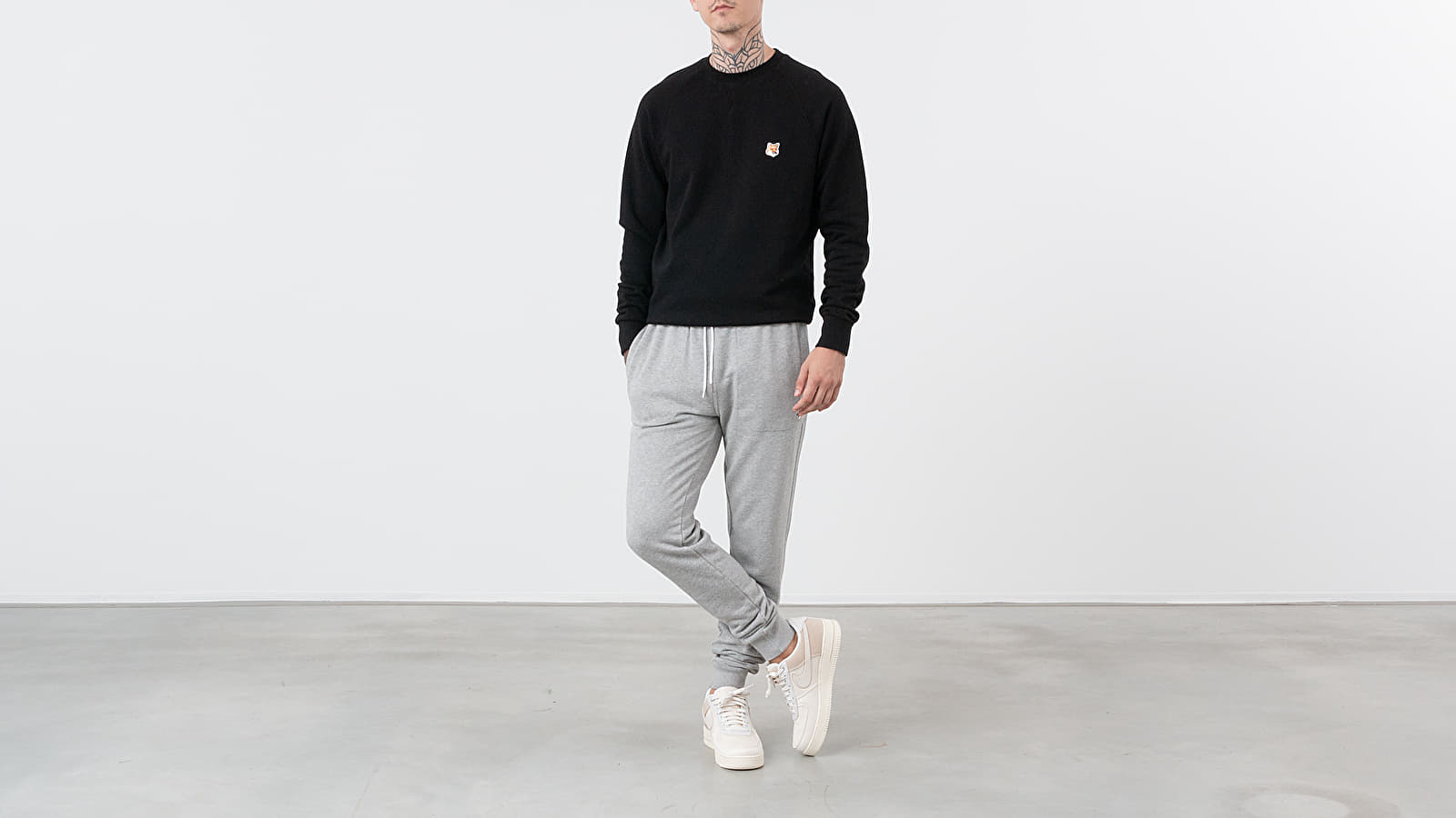 Jogger Pants MAISON KITSUNÉ Tricolor Fox Head Patch Sweat Pants Grey Melange
