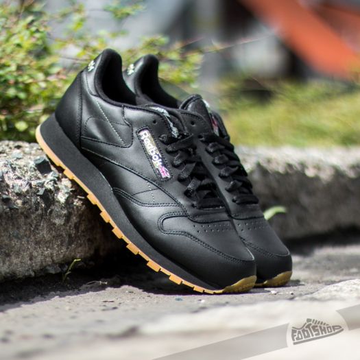 Chaussures et baskets homme Reebok Classic Leather Black Warm Olive Oatmeal Footshop