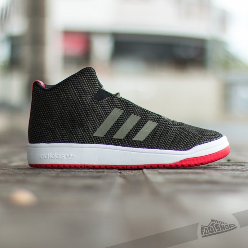 Sapatos de homem adidas Veritas Black/Fango/Ftw White