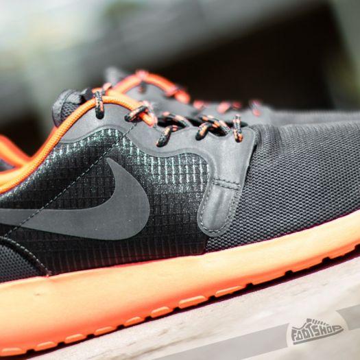 Nike women's nike rosherun hyp running shoe on sale